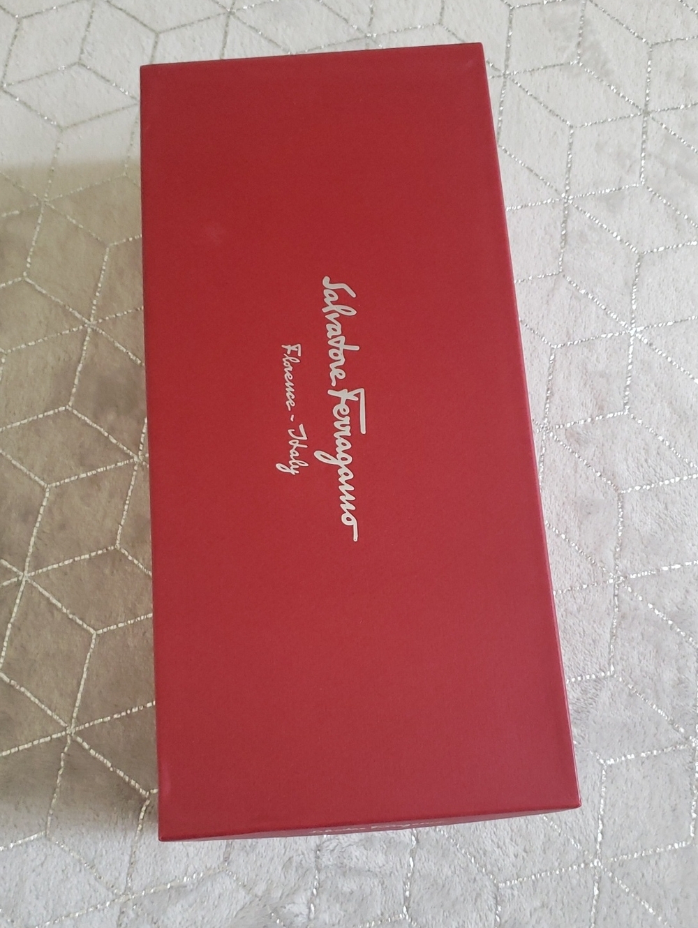 SALVATORE FERRAGAMO | Dark Red Empty Box